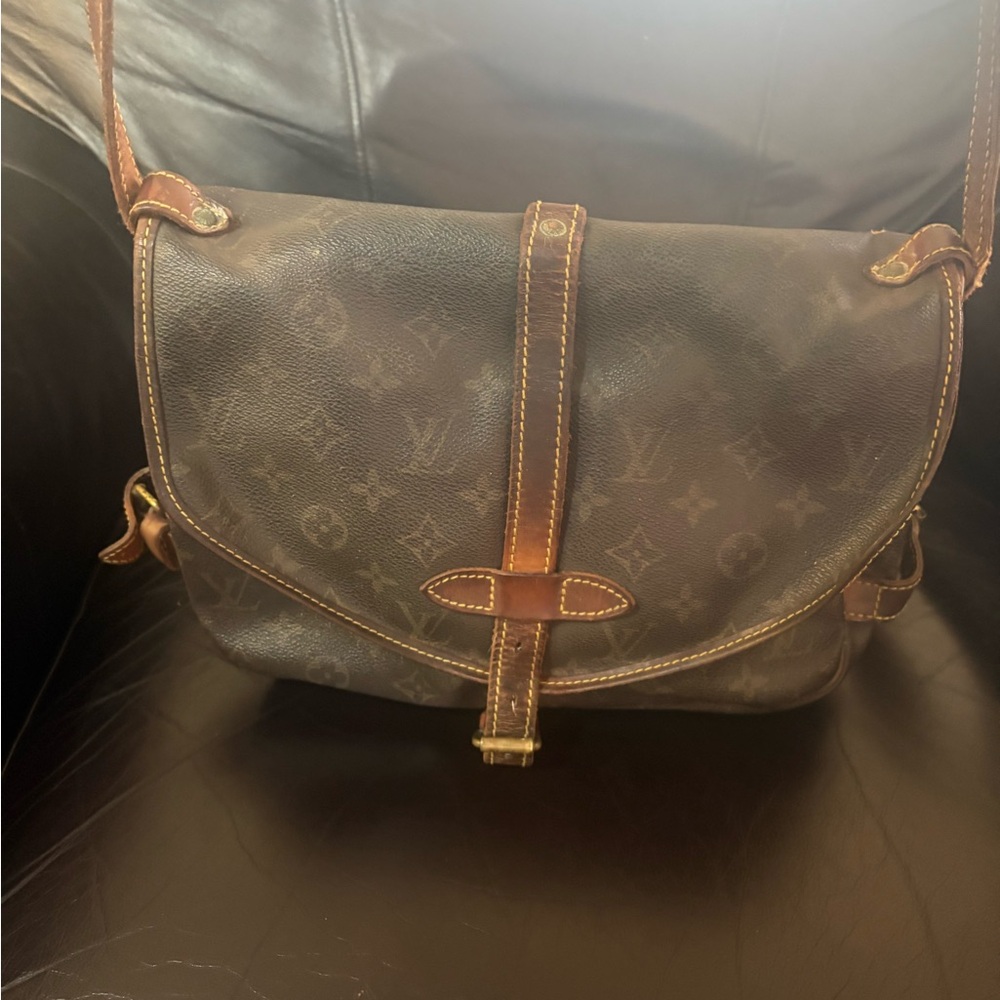 Louis Vuitton Monogram Canvas Messenger Bag in Brown and Tan